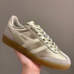 Women’s Gola Viper Metallic Gold Sneakers